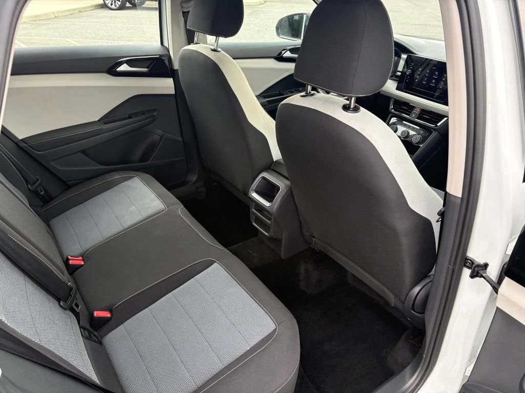 Used 2025 Volkswagen Taos S FWD image 20