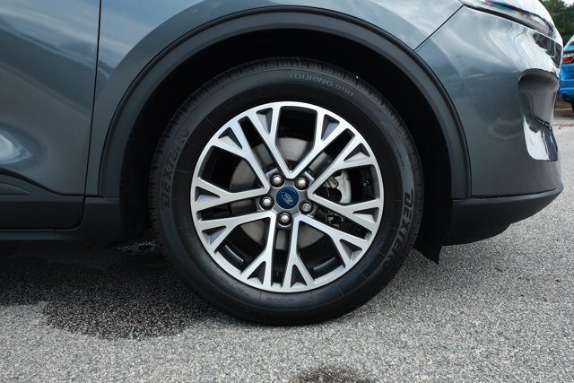 Used 2022 Ford Escape SEL w/ Technology Package FWD image 5