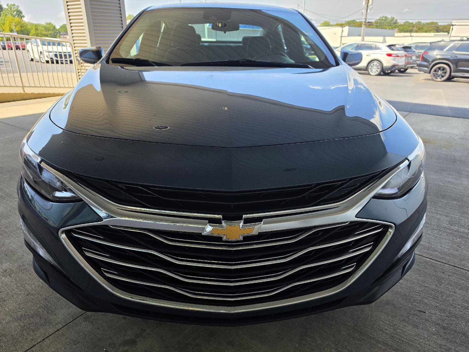 Used 2025 Chevrolet Malibu LT FWD image 7