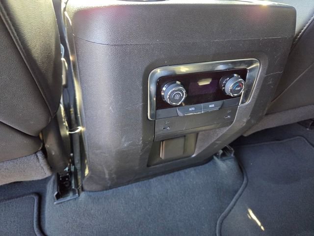 Certified 2025 Chevrolet Suburban Z71 image 18