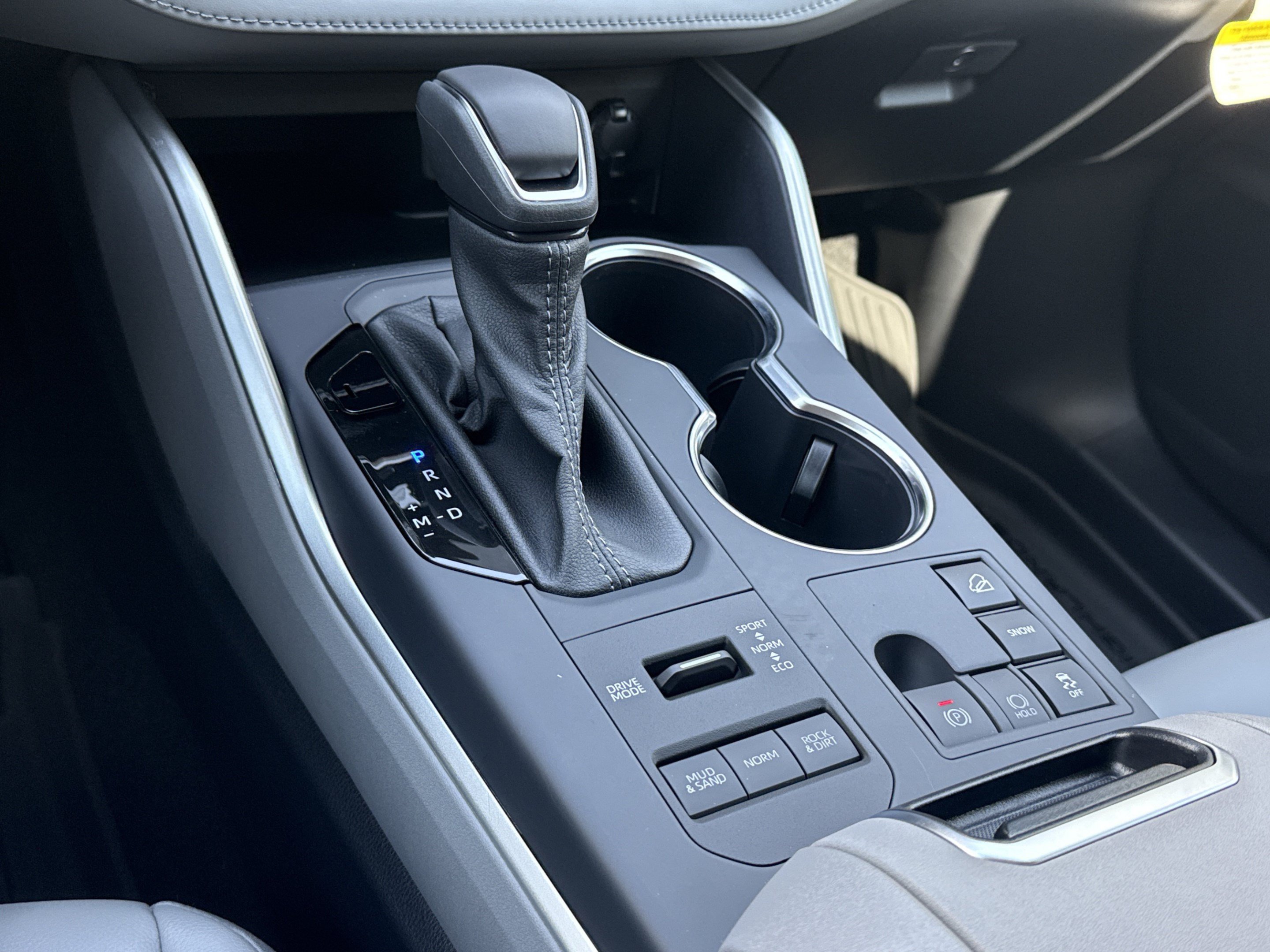 New 2026 Toyota Highlander XLE AWD/4WD image 14