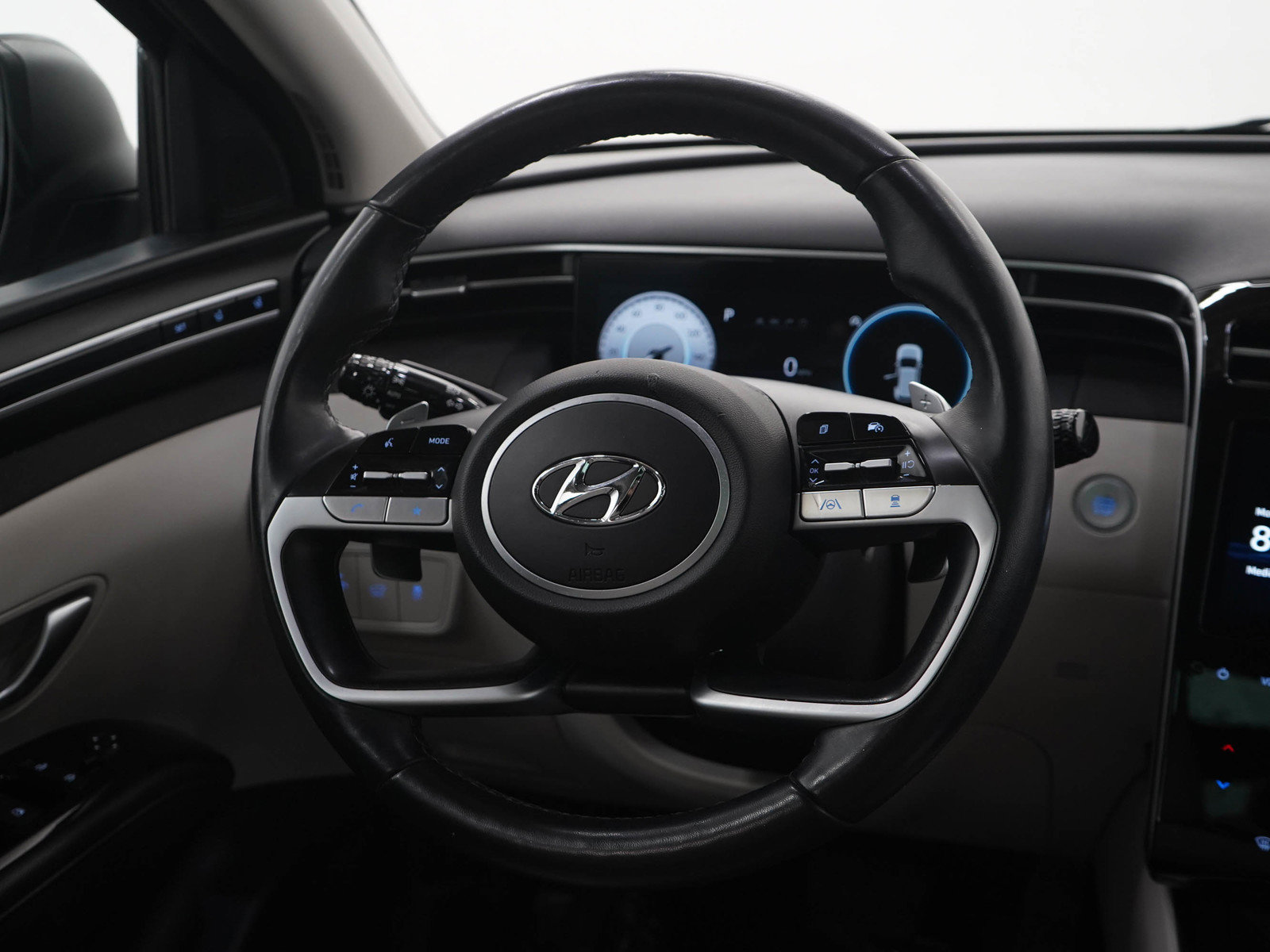 Used 2024 Hyundai Tucson Limited AWD/4WD image 17