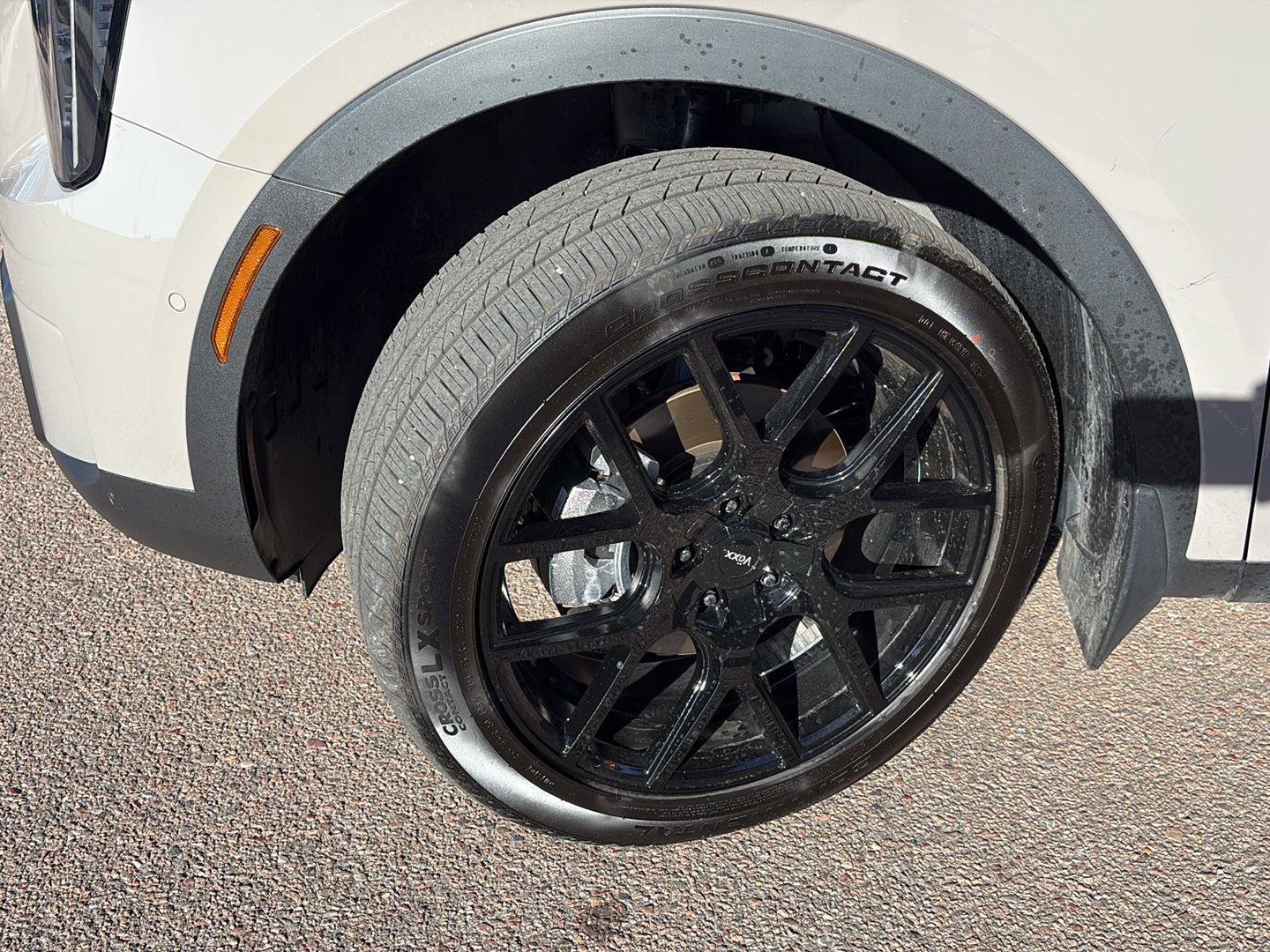 Used 2025 Kia Sorento SX Prestige image 4