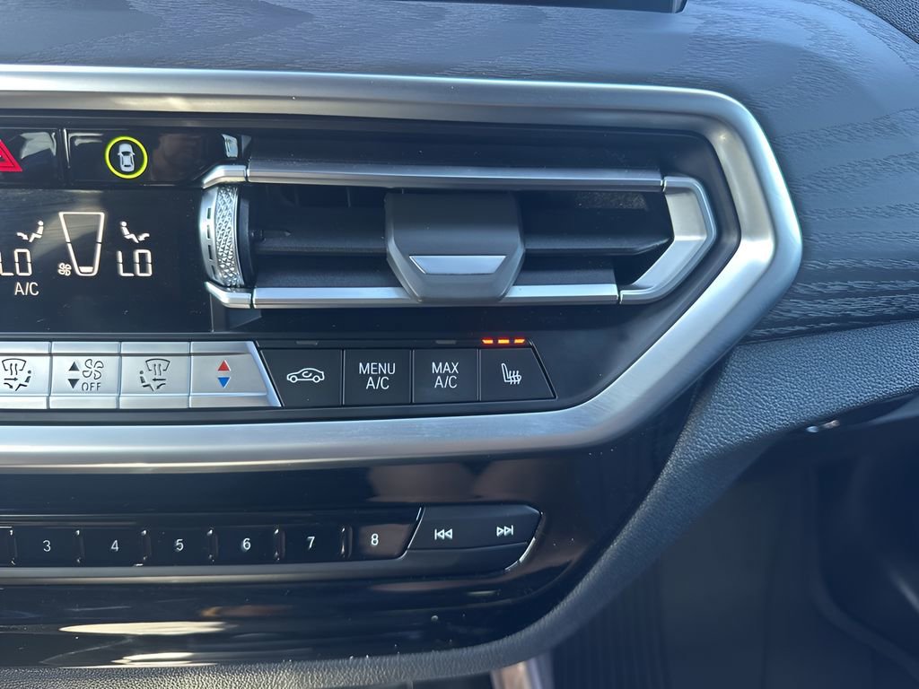 Used 2022 BMW X4 xDrive30i w/ M Sport Package 2 image 24