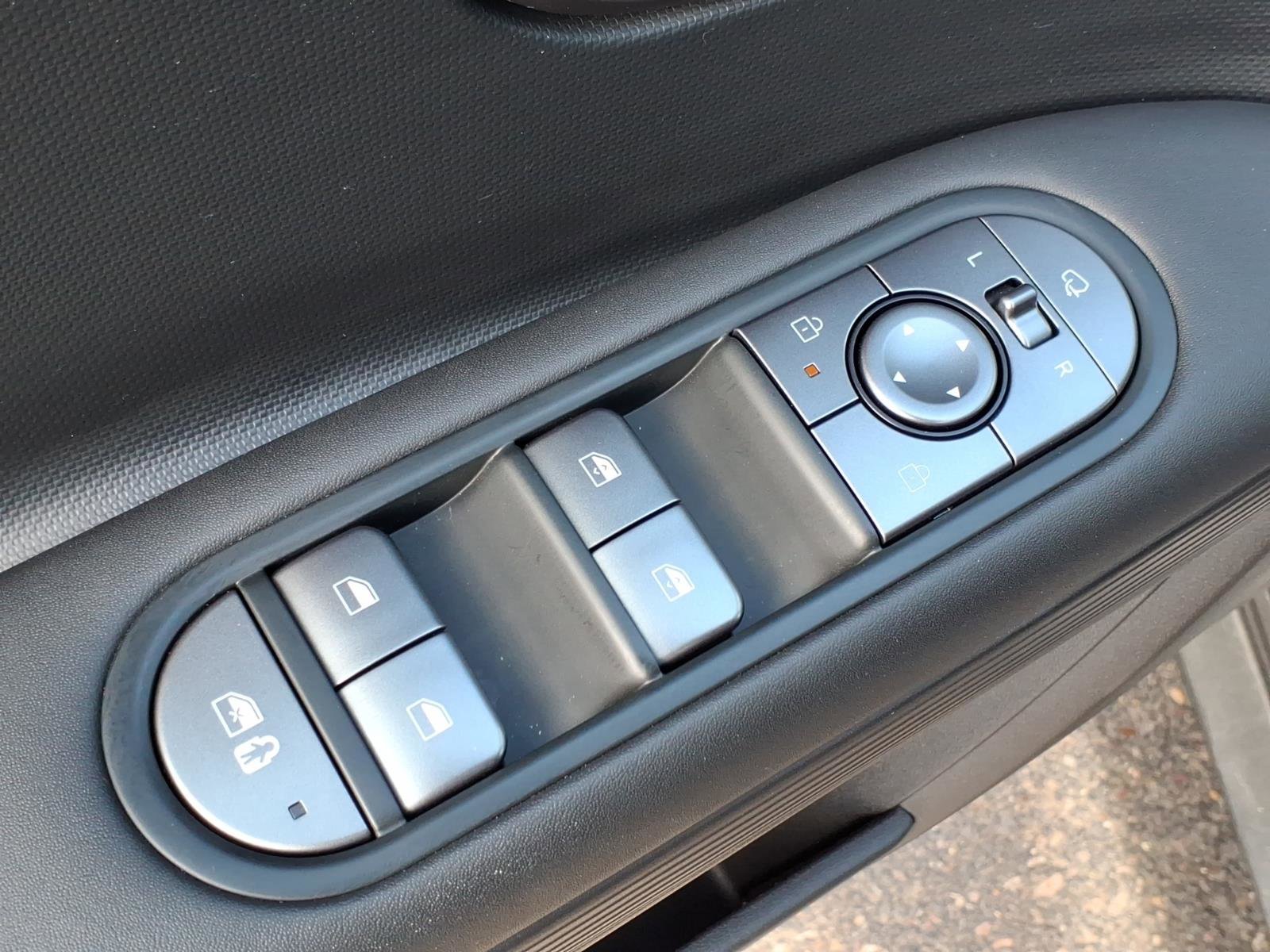 Certified 2025 Hyundai Ioniq 5 SEL RWD image 10