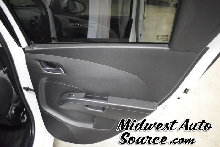 Used 2015 Chevrolet Sonic LT FWD image 27