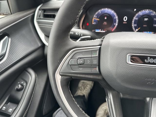 New 2026 Jeep Grand Cherokee Laredo AWD/4WD image 24