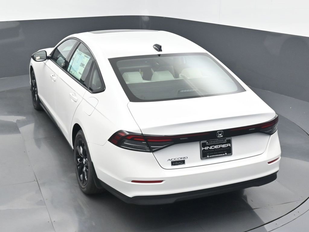 New 2025 Honda Accord SE image 18