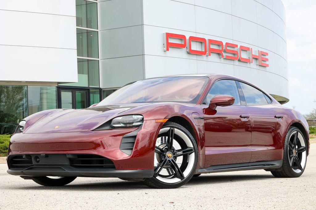 Certified 2022 Porsche Taycan GTS image 5