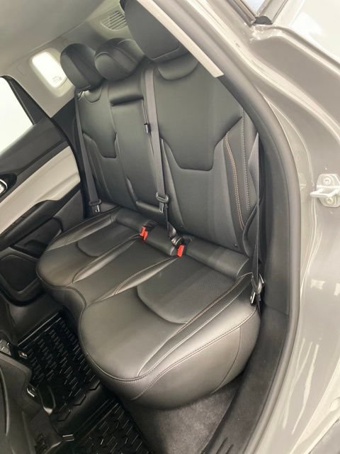 Used 2022 Jeep Compass Limited AWD/4WD image 29