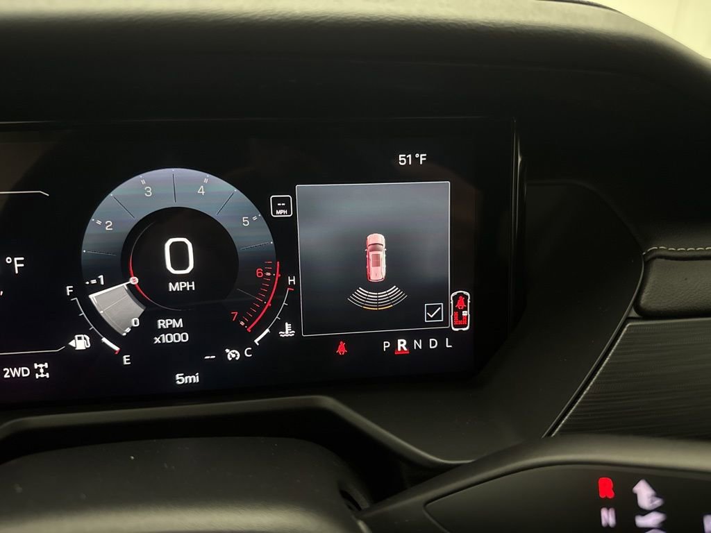 New 2026 GMC Acadia Elevation w/ LPO, All-Weather Package AWD/4WD image 31