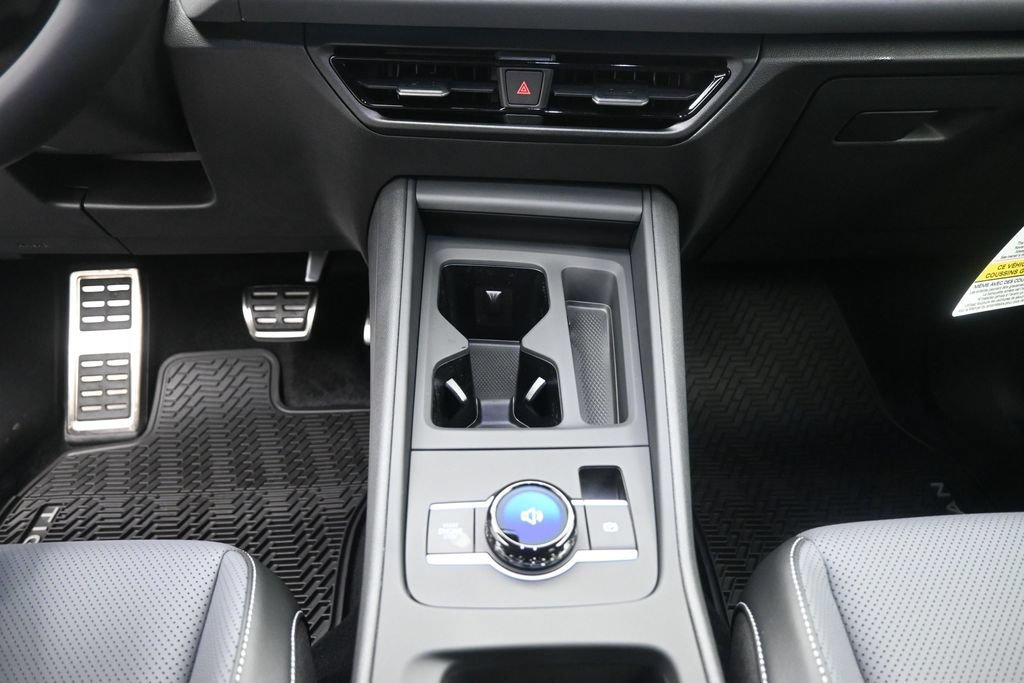 New 2026 Volkswagen Tiguan SE R-Line FWD image 13