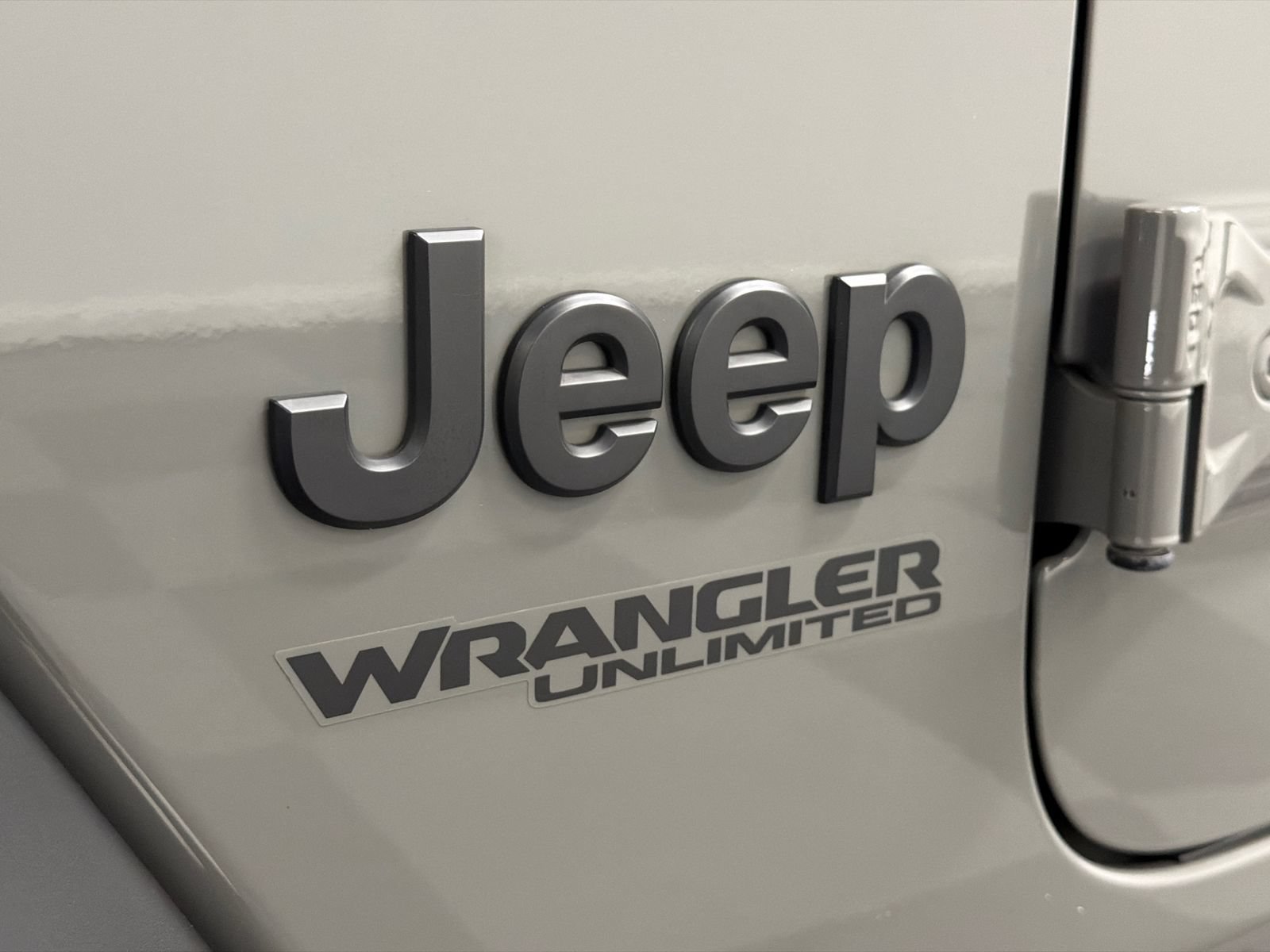 Used 2022 Jeep Wrangler Unlimited Sport AWD/4WD image 13