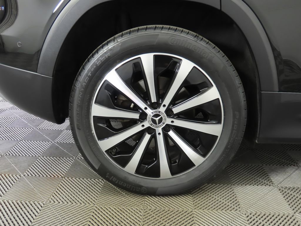Used 2022 Mercedes-Benz GLB 250 image 30