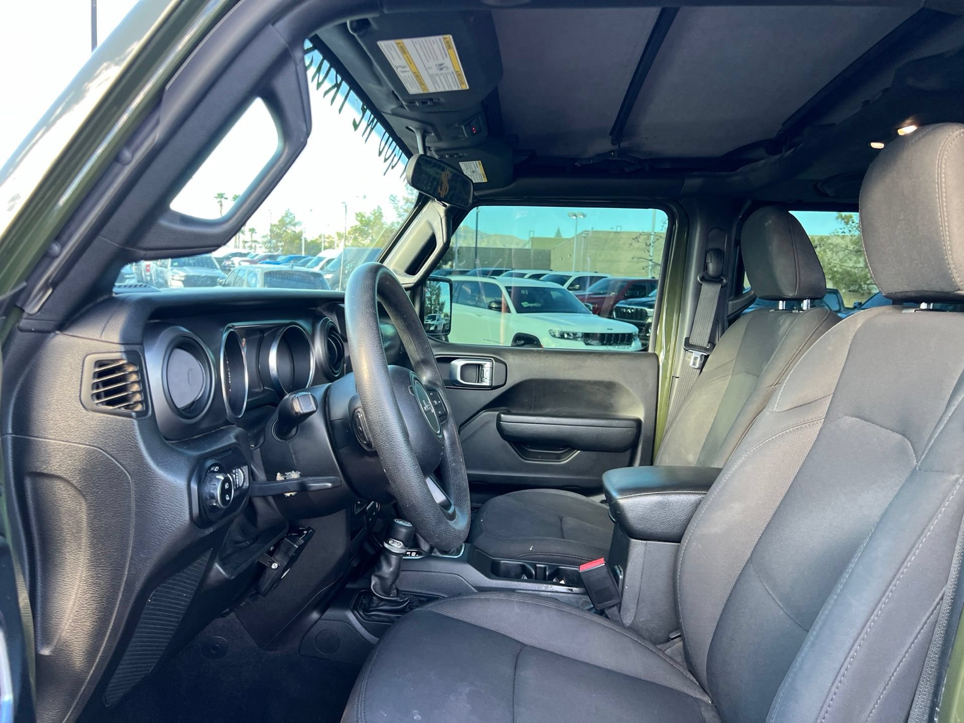 Used 2022 Jeep Gladiator Sport w/ Trailer Tow Package AWD/4WD image 25