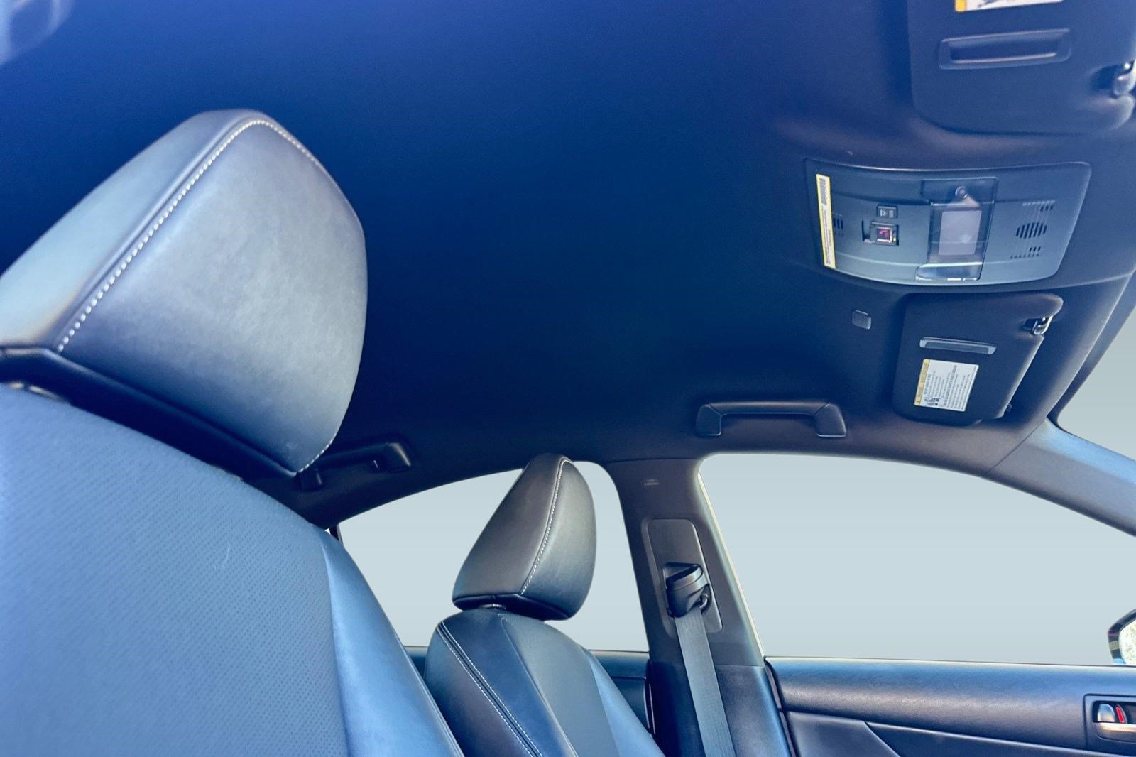 Certified 2024 Lexus IS 300 F Sport RWD image 25