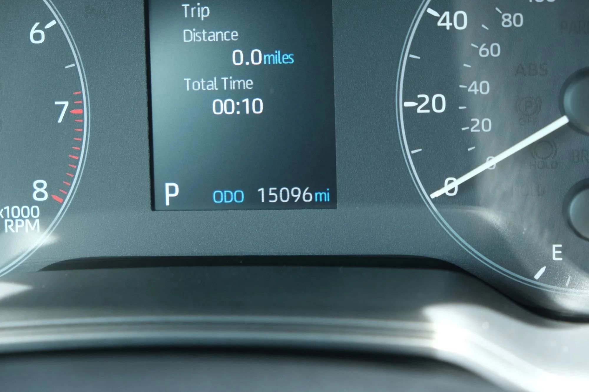 Used 2025 Toyota Corolla SE image 40