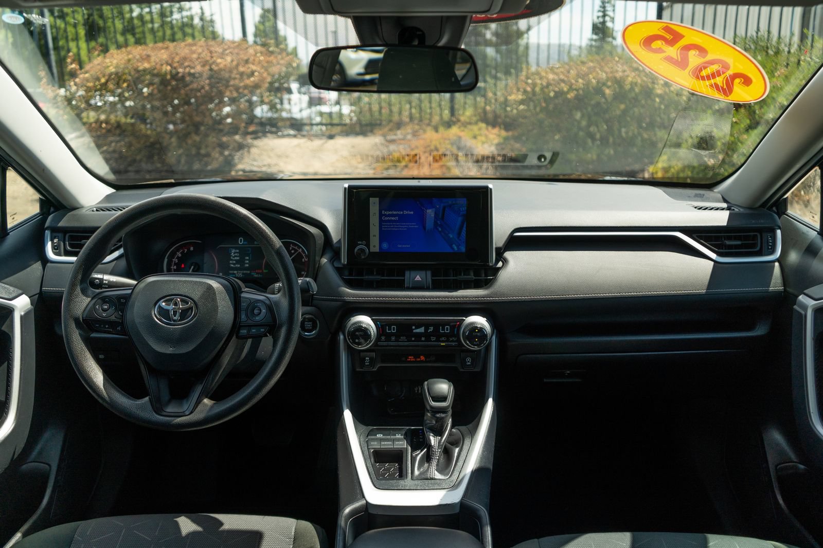 Certified 2025 Toyota RAV4 XLE FWD image 20