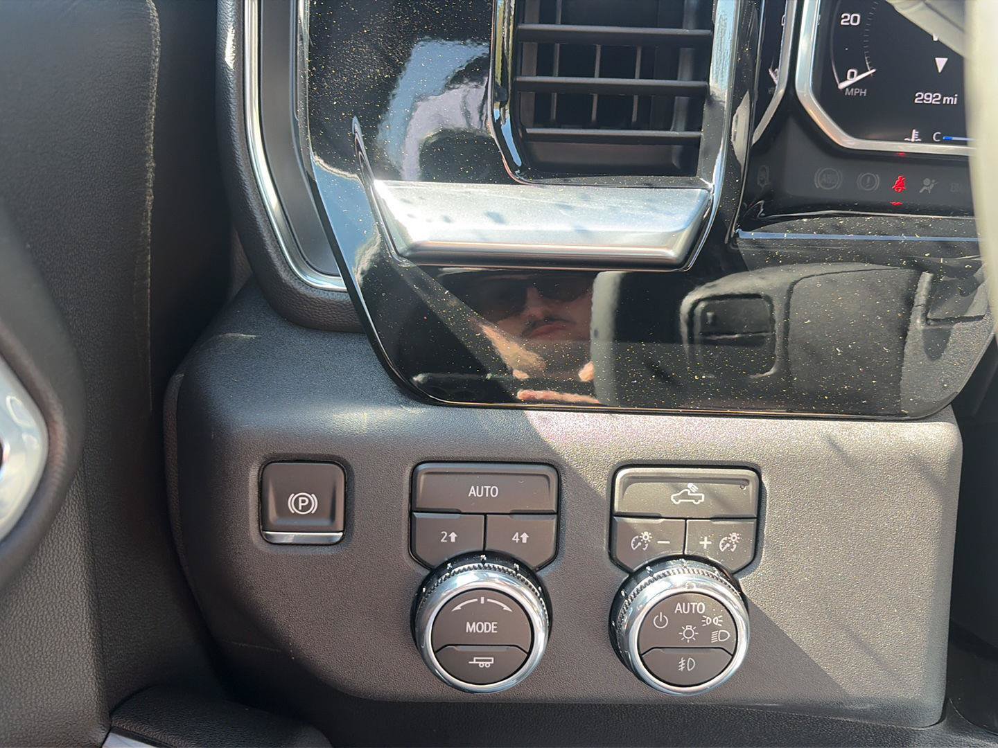 New 2026 GMC Sierra 1500 Elevation AWD/4WD image 12