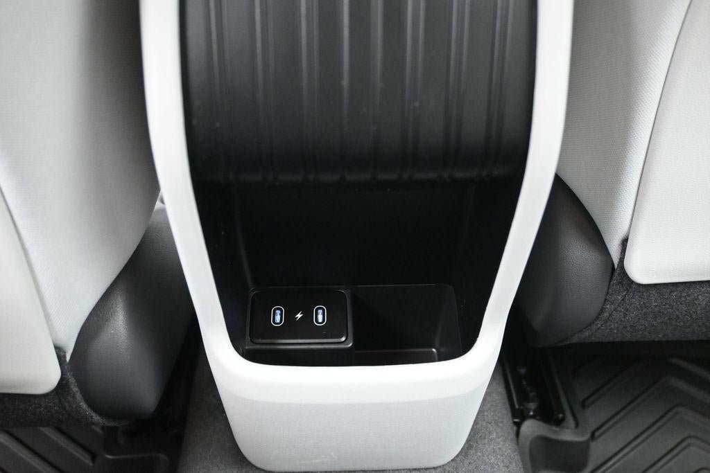 New 2026 Hyundai Kona SE AWD/4WD image 28