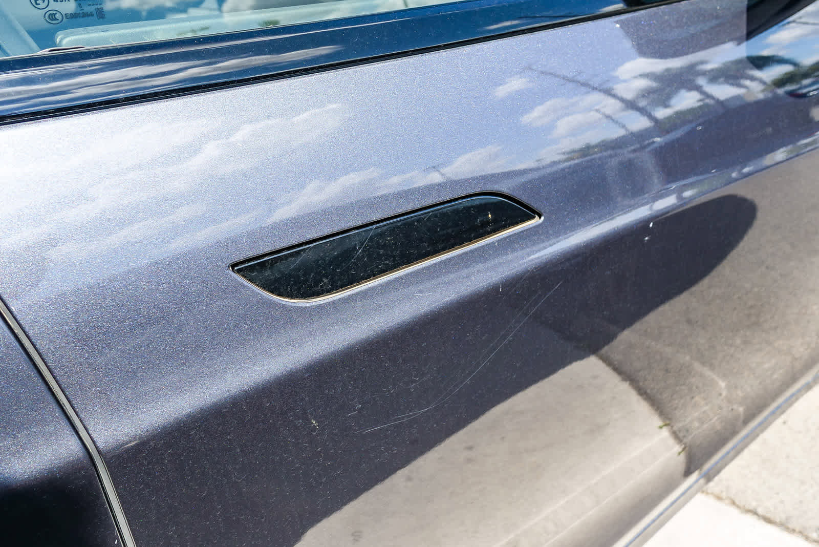 Used 2022 Tesla Model S image 10