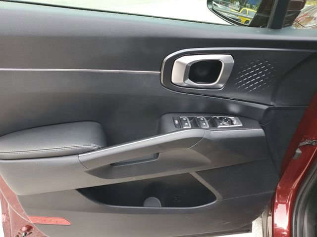 Certified 2024 Kia Sorento S image 15