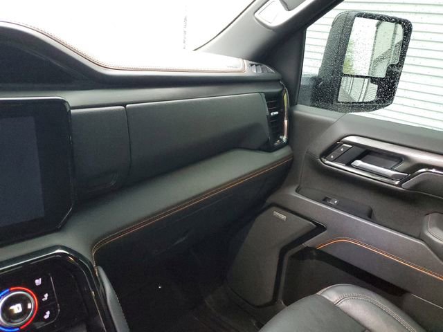 Used 2025 GMC Sierra 2500 AT4 w/ AT4 Premium Plus Package image 26