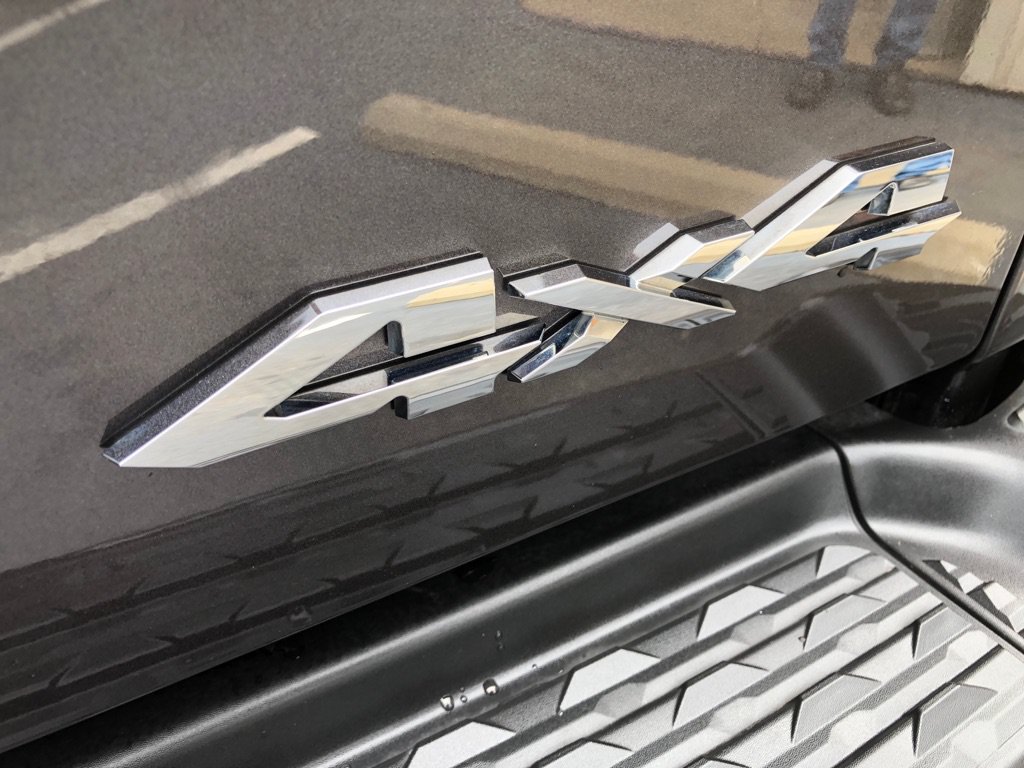 Used 2026 RAM 2500 Laramie AWD/4WD image 22