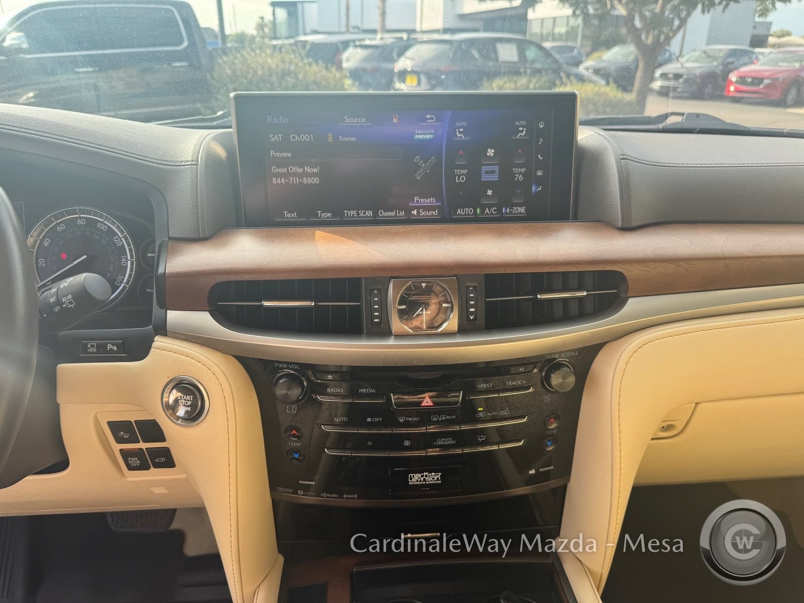 Used 2021 Lexus LX 570 4WD w/ Luxury Package image 22