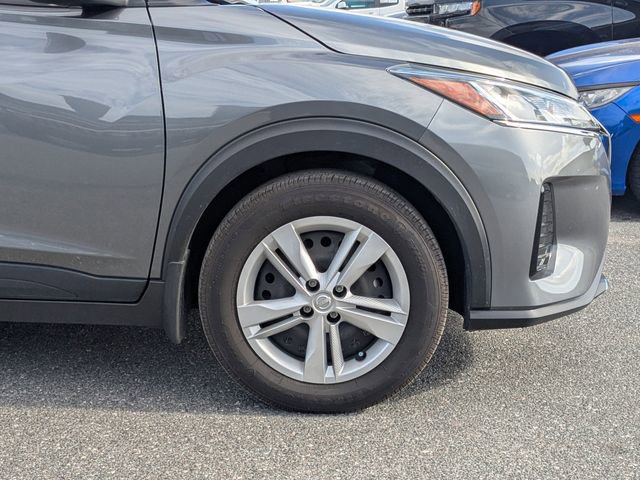 Used 2024 Nissan Kicks S image 11