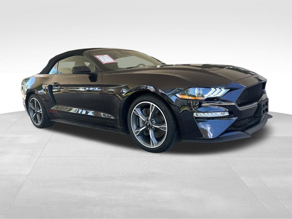 Used 2022 Ford Mustang GT Premium w/ Equipment Group 401A RWD image 4