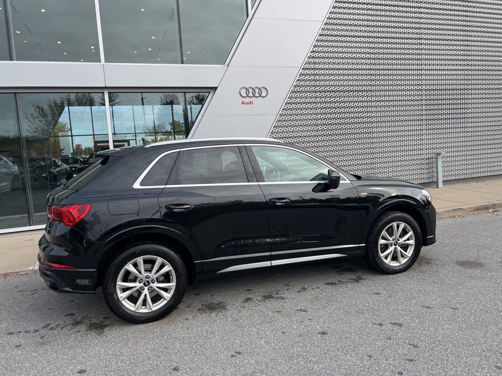 Used 2022 Audi Q3 2.0T Premium Plus w/ Premium Plus Package image 17