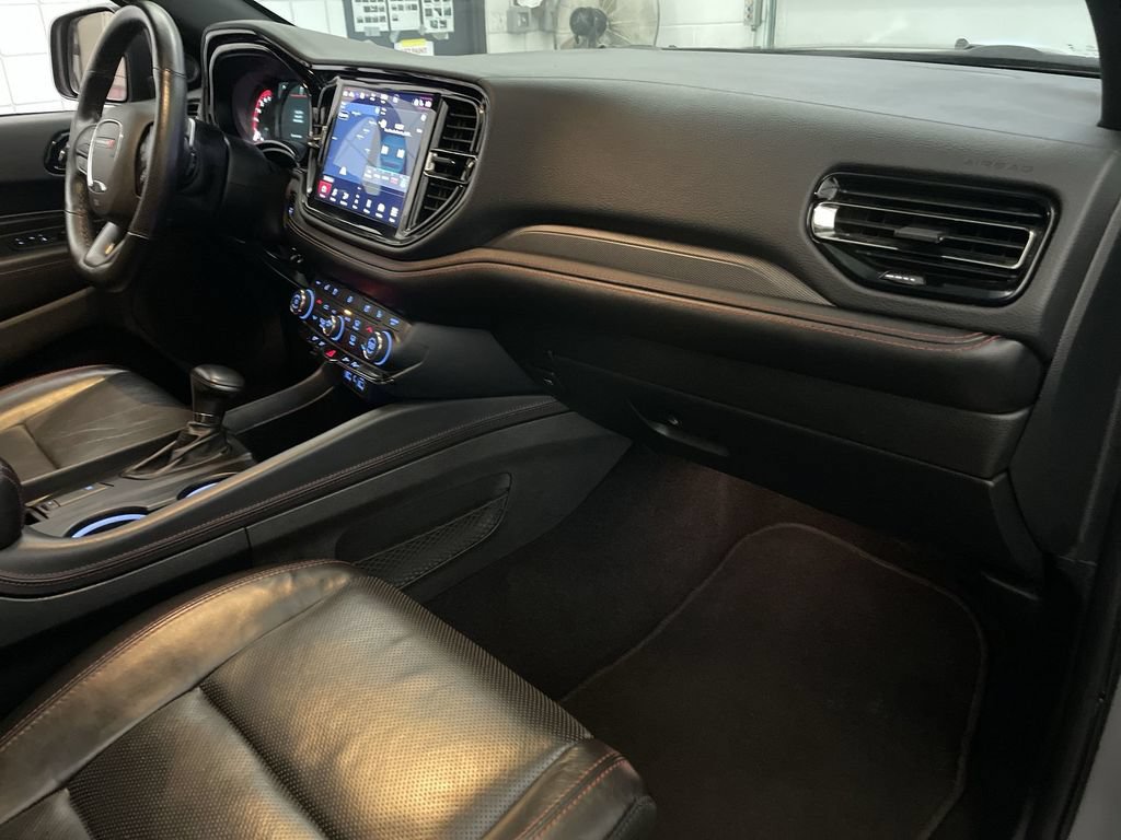 Used 2025 Dodge Durango R/T w/ Blacktop Package AWD/4WD image 23