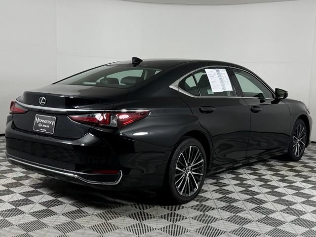 Used 2025 Lexus ES 300h w/ Premium Package FWD image 9