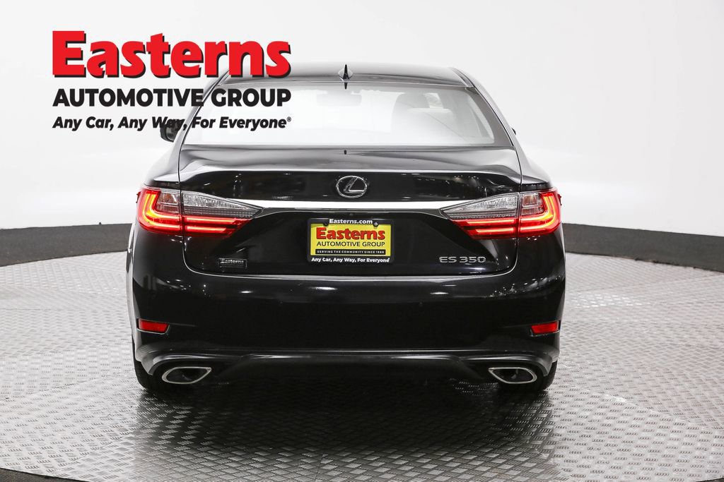 Used 2018 Lexus ES 350 350 w/ Luxury Package w/Wood Trim image 6