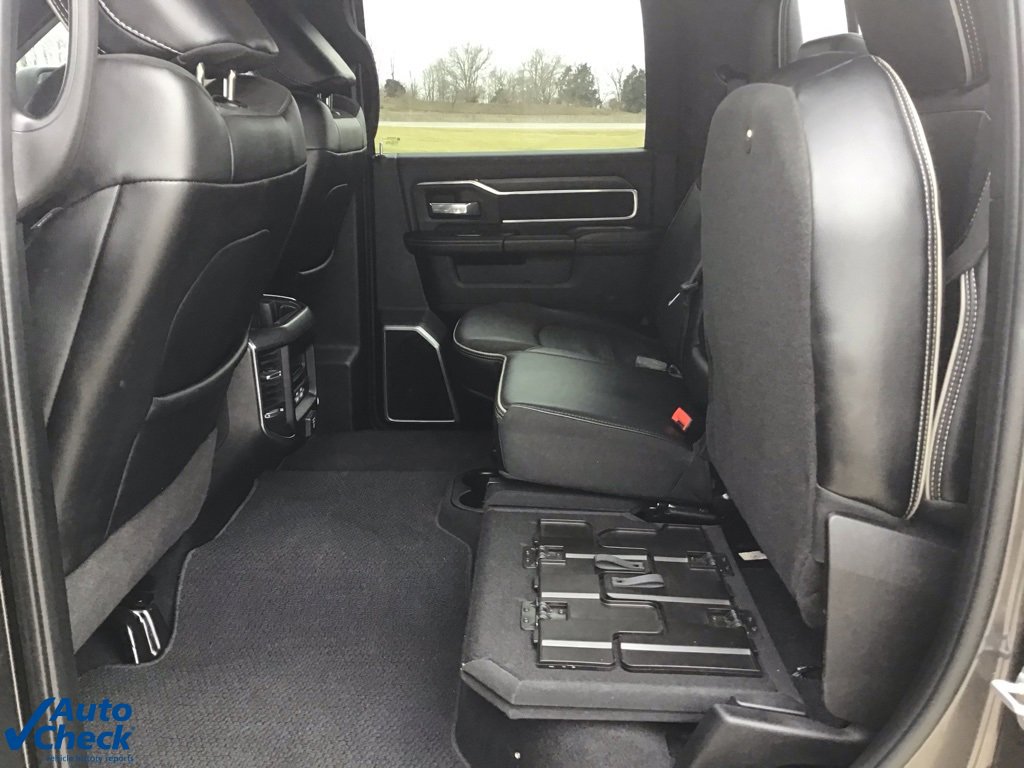 Used 2023 RAM 3500 Laramie image 13