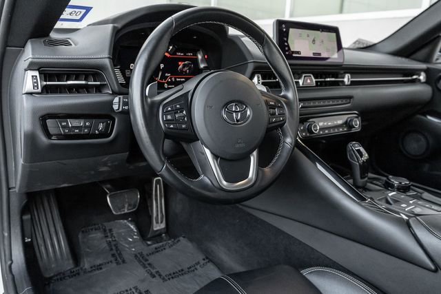 Used 2025 Toyota Supra Premium w/ Driver Assist Package image 7