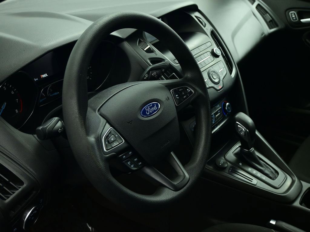 Used 2018 Ford Focus SE image 50