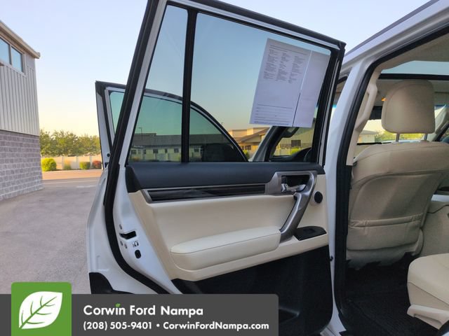 Used 2023 Lexus GX 460 Premium AWD/4WD image 25