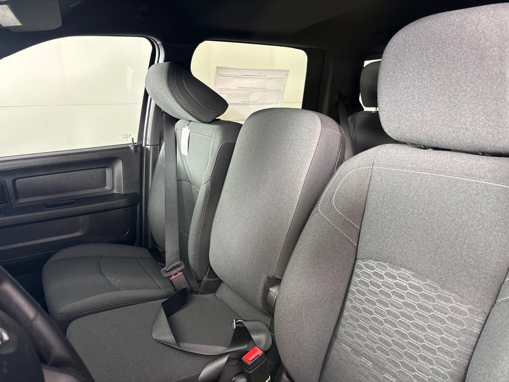 New 2026 RAM 3500 Tradesman AWD/4WD image 24