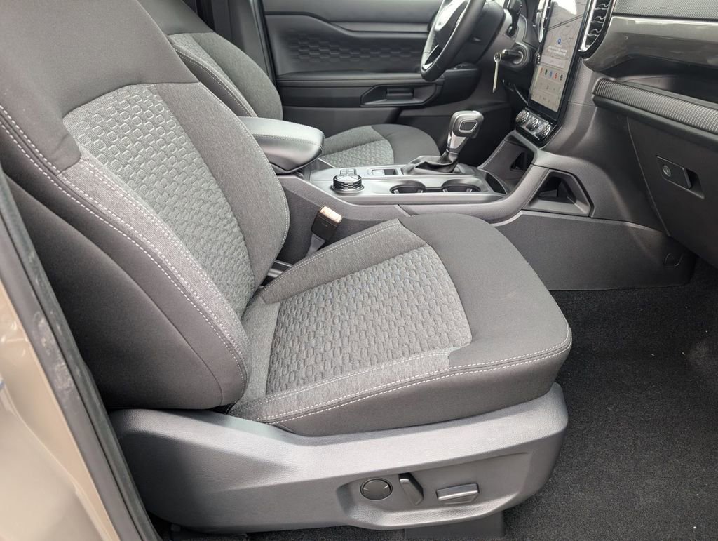 New 2026 Ford Ranger XLT w/ Equipment Group 301A High image 45