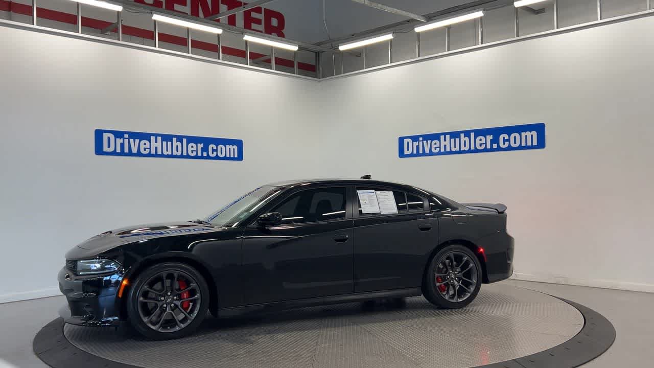 Used 2023 Dodge Charger R/T w/ Plus Group RWD image 7