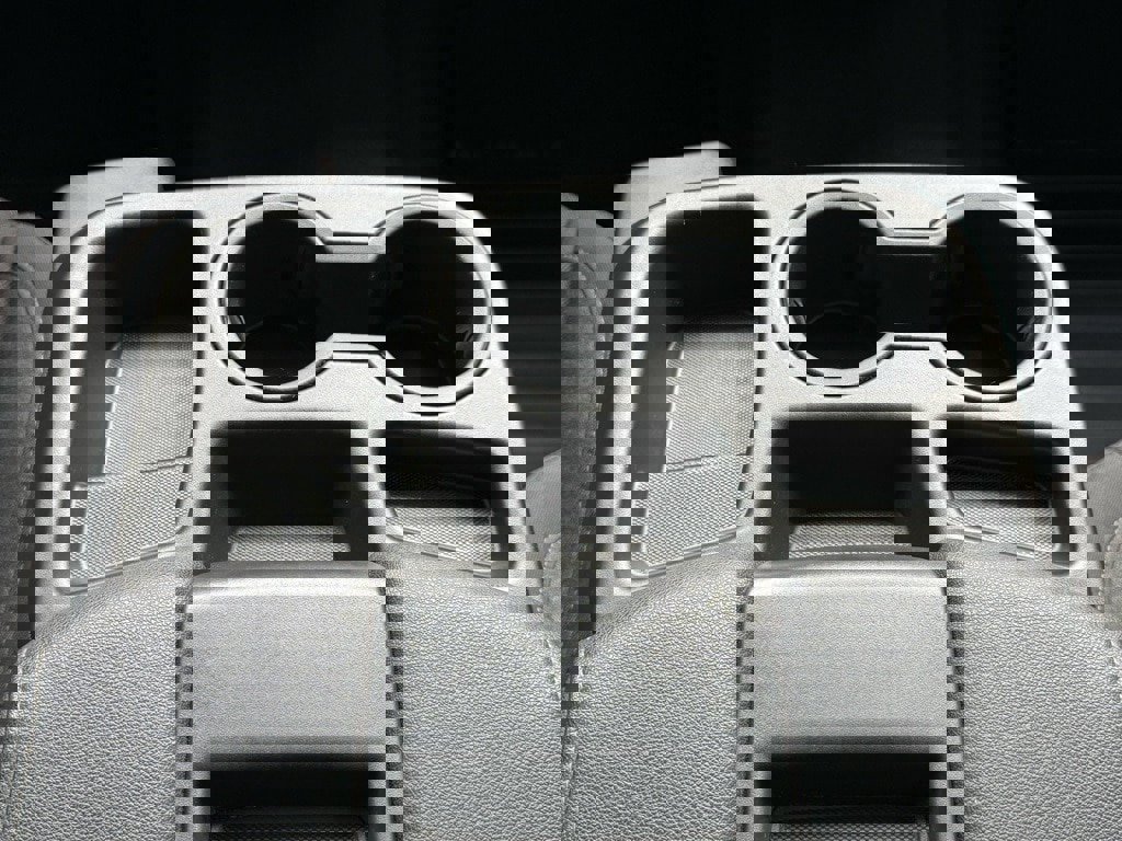 Used 2025 Chevrolet Silverado 2500 Custom w/ Custom Convenience Package image 19