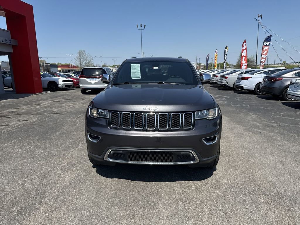 Used 2020 Jeep Grand Cherokee Limited AWD/4WD image 16
