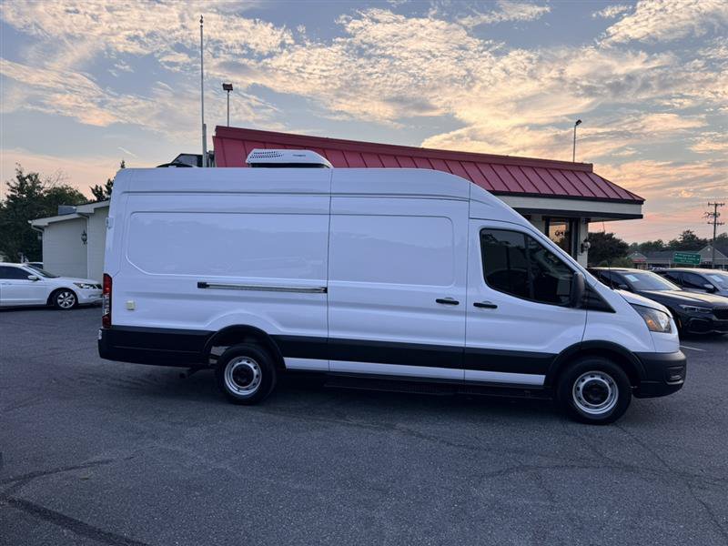 Used 2023 Ford Transit 350 148 High Roof Extended RWD image 4