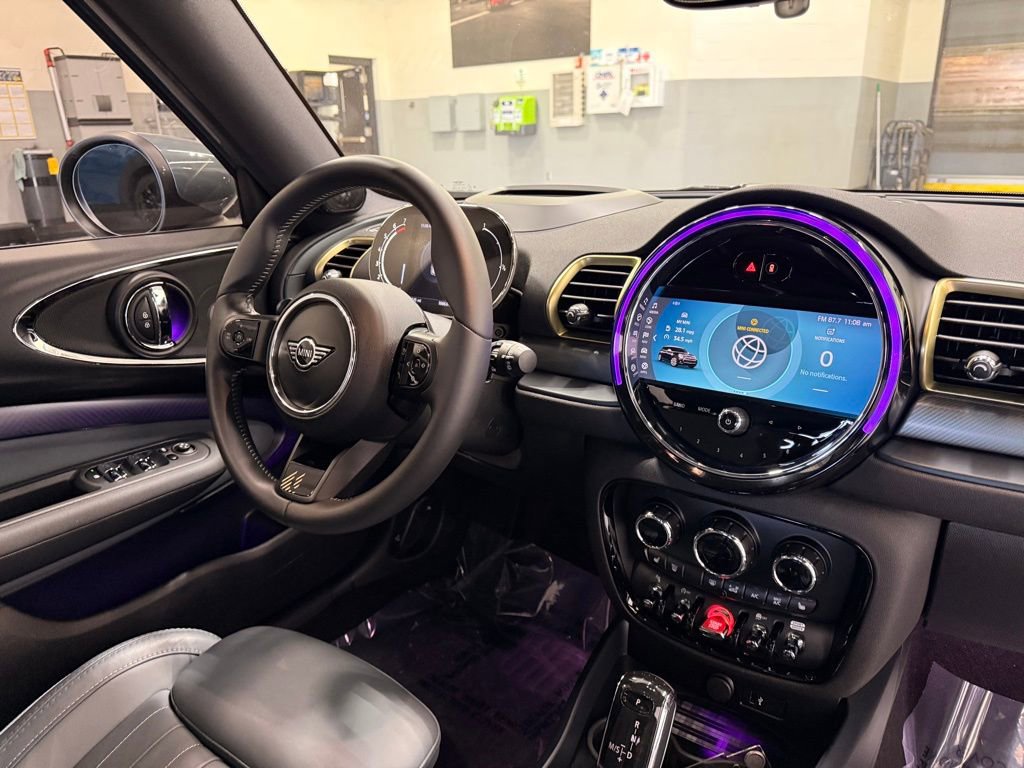 Used 2023 MINI Cooper Clubman S w/ MINI Untold Edition image 32