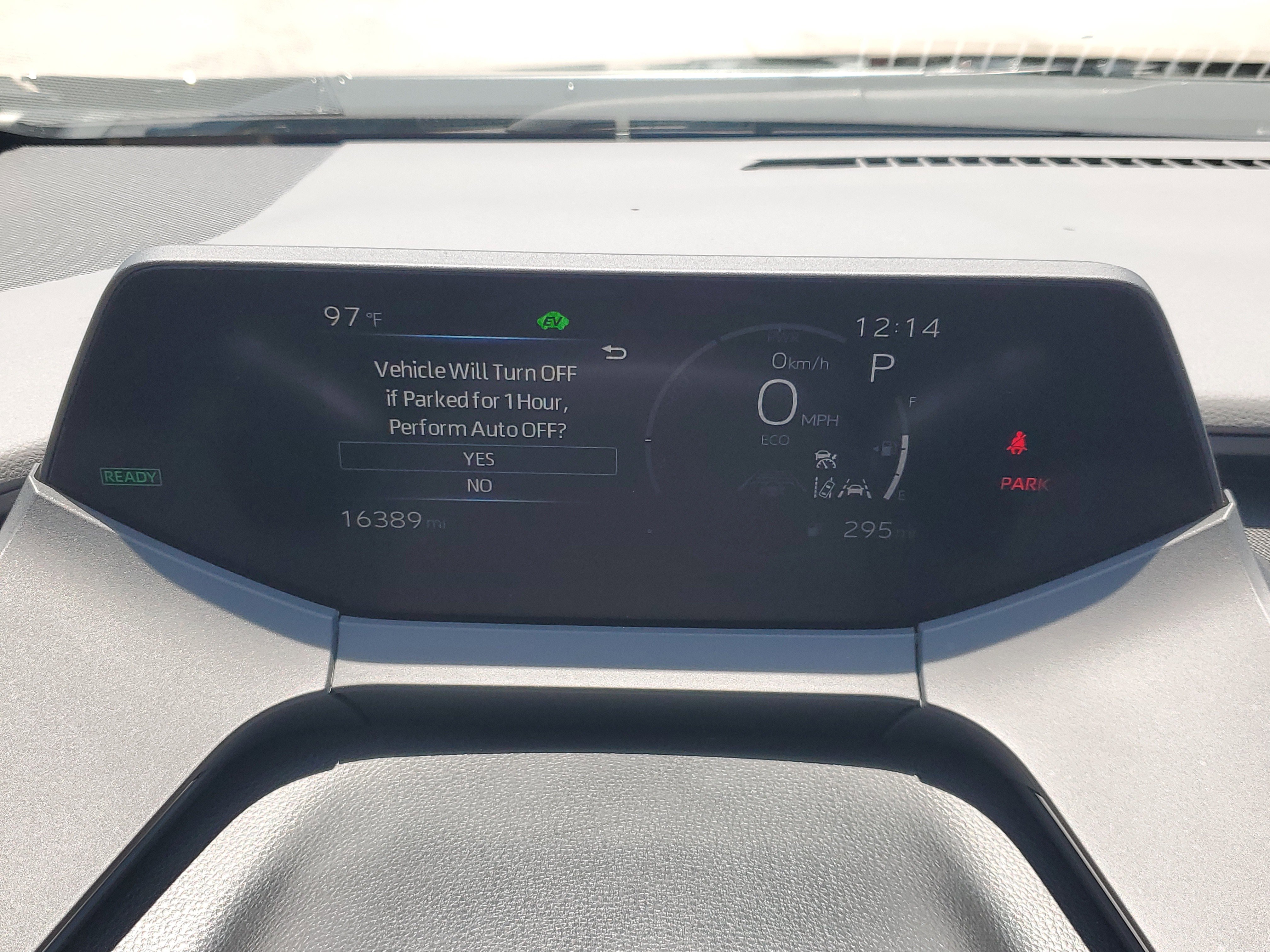 Used 2024 Toyota Prius LE image 32