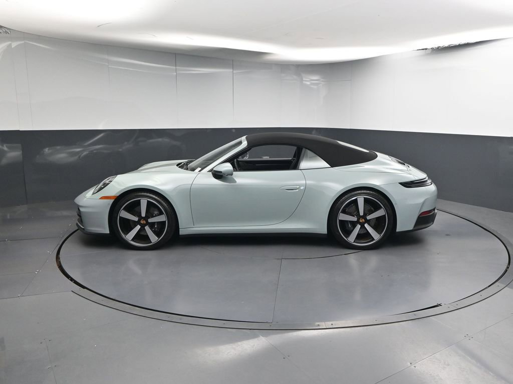 New 2025 Porsche 911 Carrera RWD image 2
