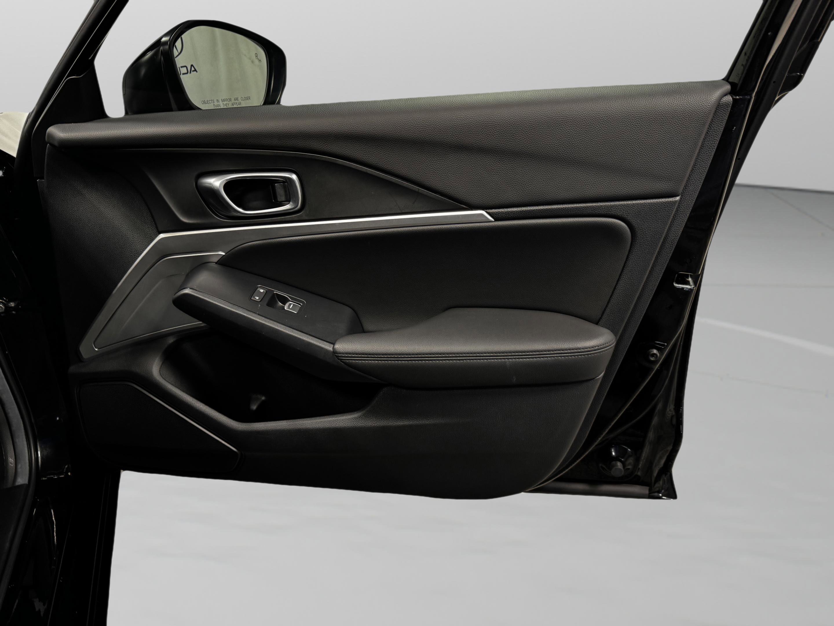 Certified 2024 Acura Integra FWD image 28