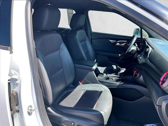 Used 2019 Chevrolet Blazer RS w/ LPO, Floor Liner Package FWD image 9